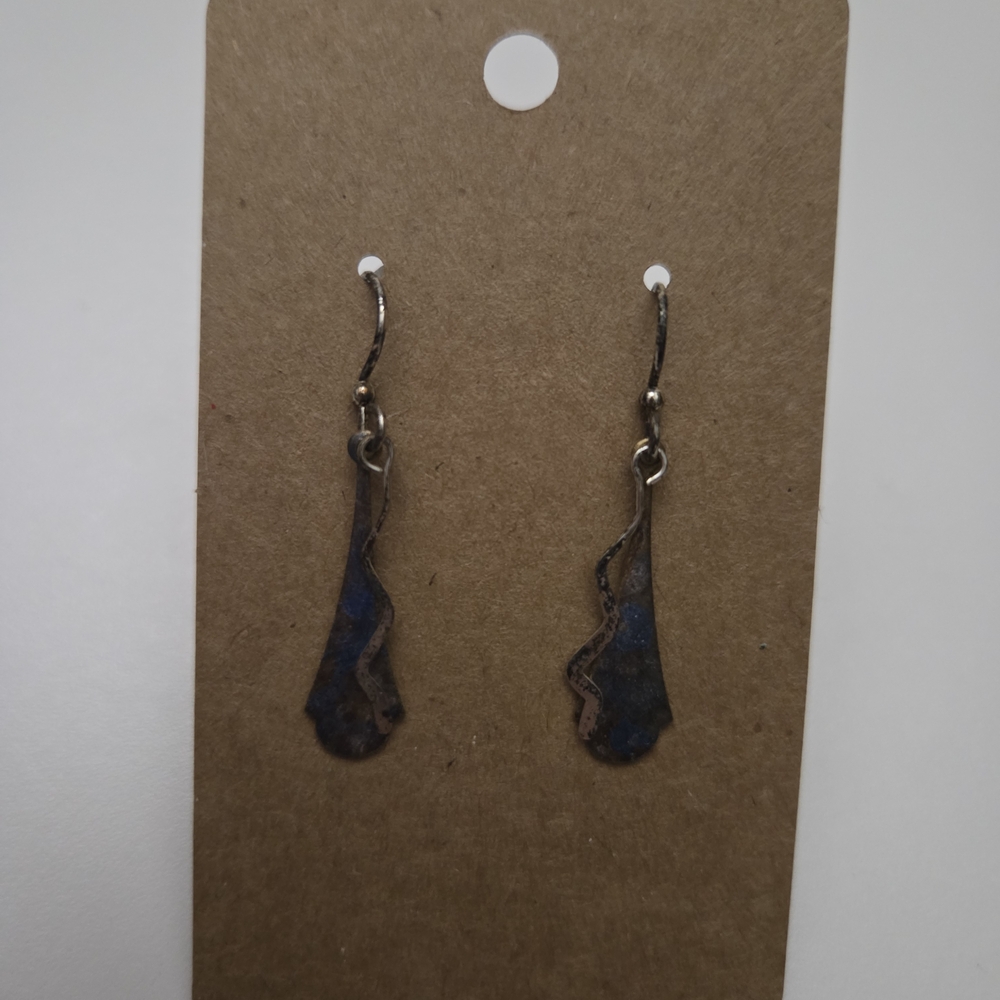 New! Elegant Blue and Silver Dangle Earrings
